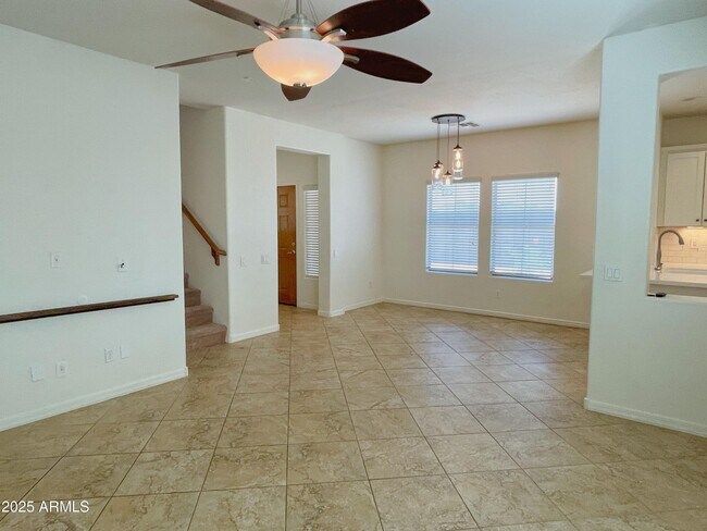 Building Photo - 3979 E Melinda Dr