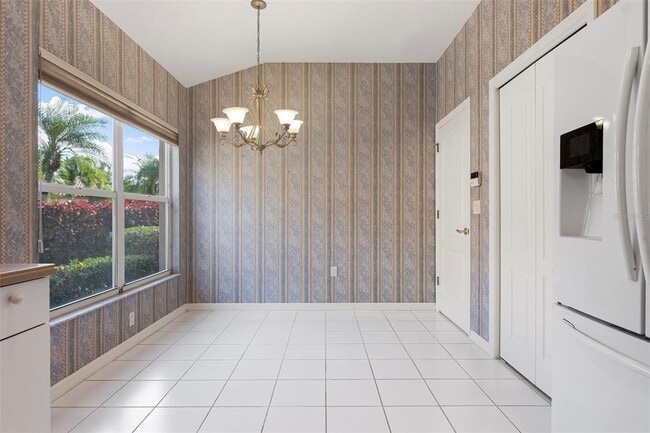 Building Photo - 3773 Amapola Ln