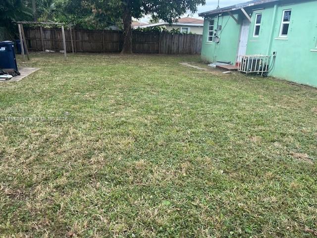 Building Photo - 14620 Monroe St