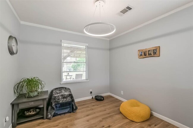 Building Photo - 10414 Woodwind Dr