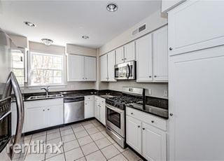 Building Photo - 2 br, 2 bath House - 19 W Locke Ln Unit U3