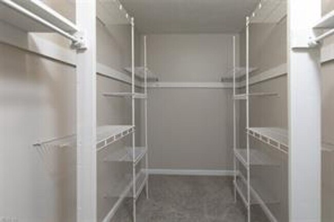 Building Photo - Call Sabrina at 757-767-0767 for more information