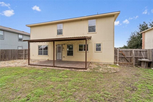 Building Photo - 2609 Jason Dr