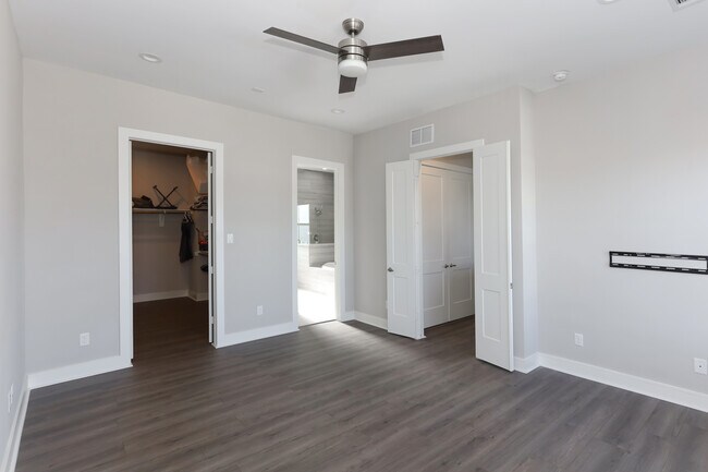 Primary Bedroom - 3107 Saint Charles St