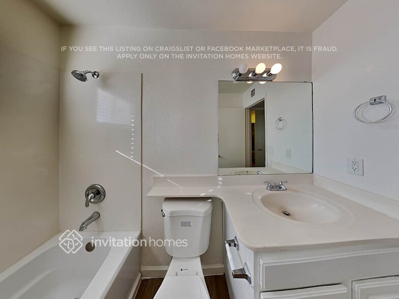 Building Photo - 6361 W Caron St