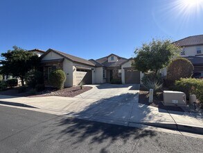 Building Photo - 8037 W Spur Dr