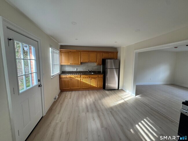 Building Photo - 75 Saltonstall Pkwy