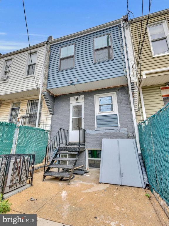 Building Photo - 3009 McElderry St