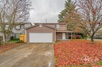 Building Photo - 4711 NE 155th Ave