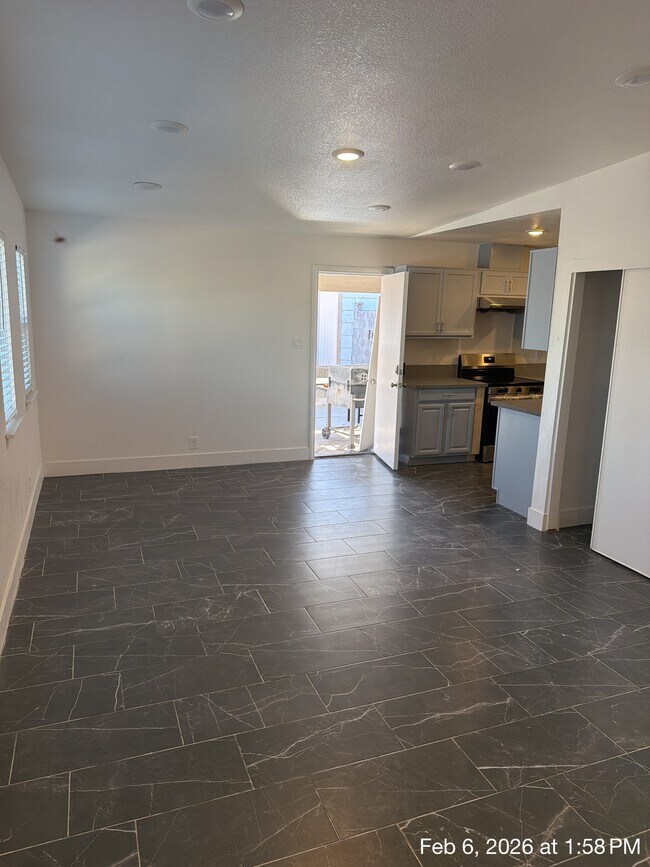 Building Photo - 2812 Richfield Blvd