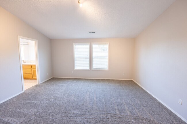 Building Photo - Home for rent in fast growing Ridgefield, WA - 4 bedr + Bonus Room