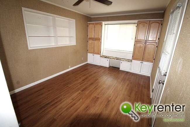 Building Photo - 3429 Braeburn St