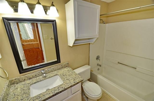 Building Photo - 3701 Cedarplaza Ln