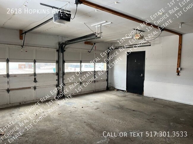 Building Photo - 2618 Hopkins Ave