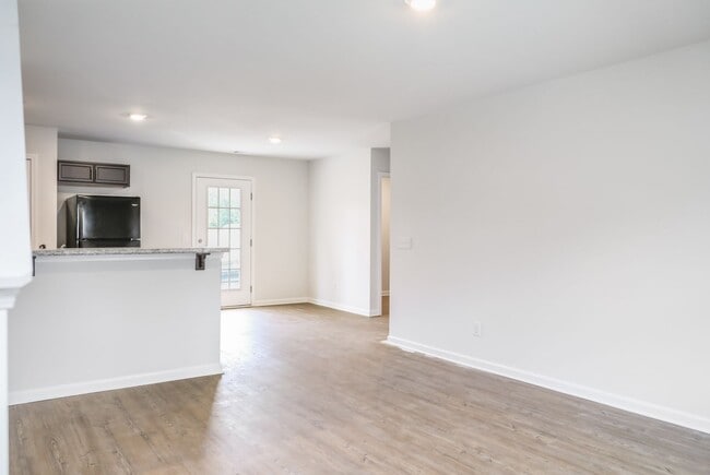 Building Photo - Oglethorpe Landing