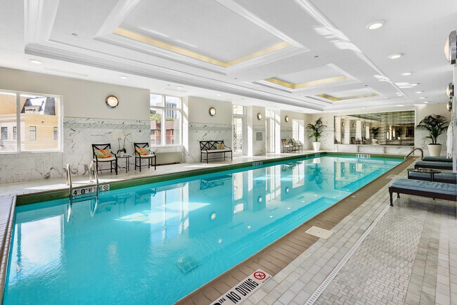 Building Photo - 441 W Deming Pl