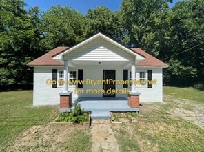 Building Photo - 5007 Drakes Branch Rd