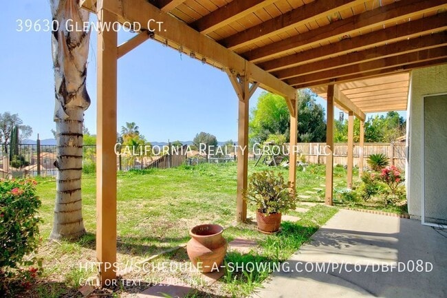 Building Photo - 39630 Glenwood Ct