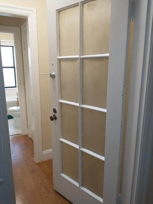 Building Photo - 3505 Kempton Way