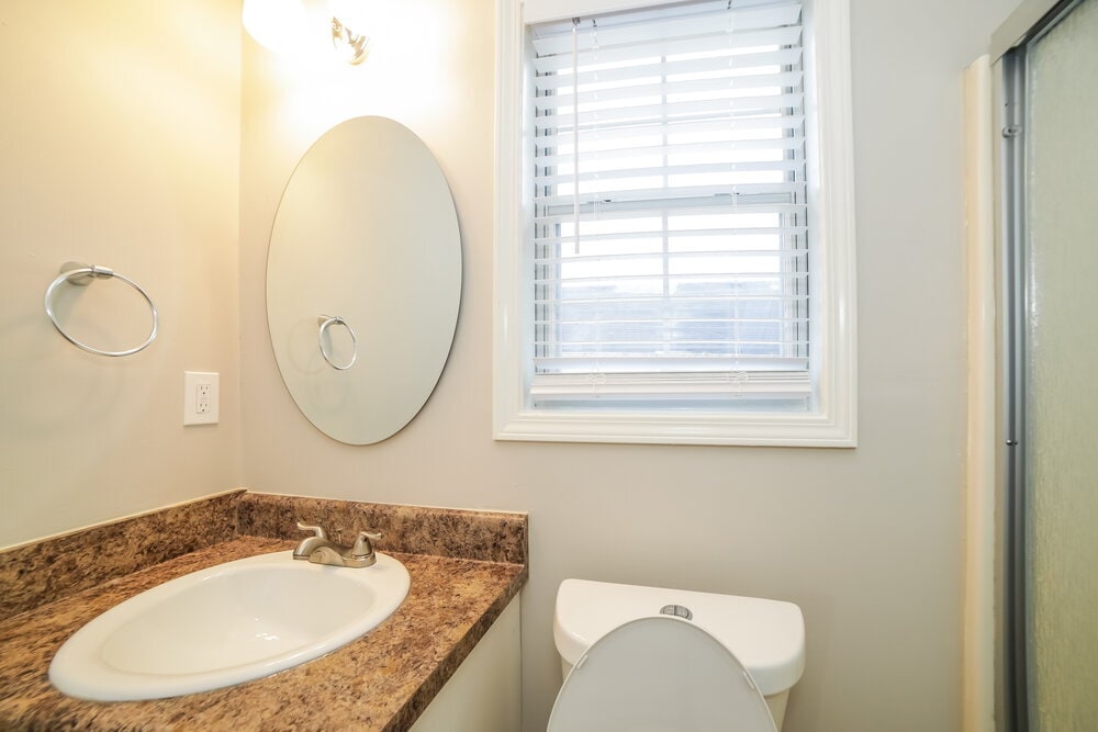 Building Photo - 100 Ashford Dr