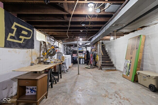 Building Photo - 5258 N College Ave