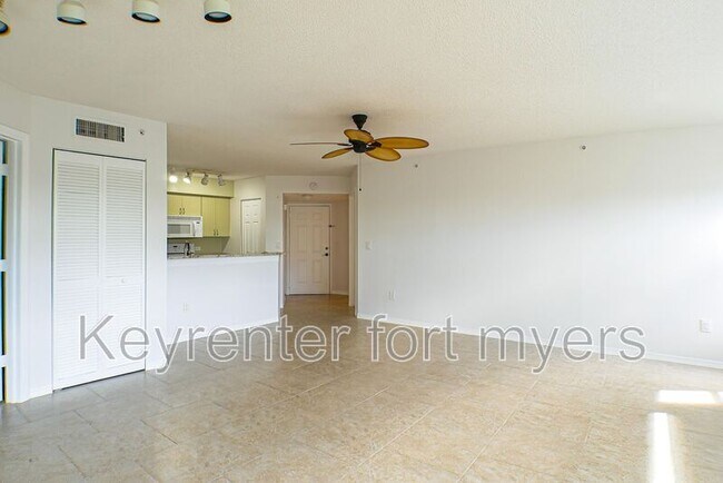 Building Photo - 8861 colonnades Ct W