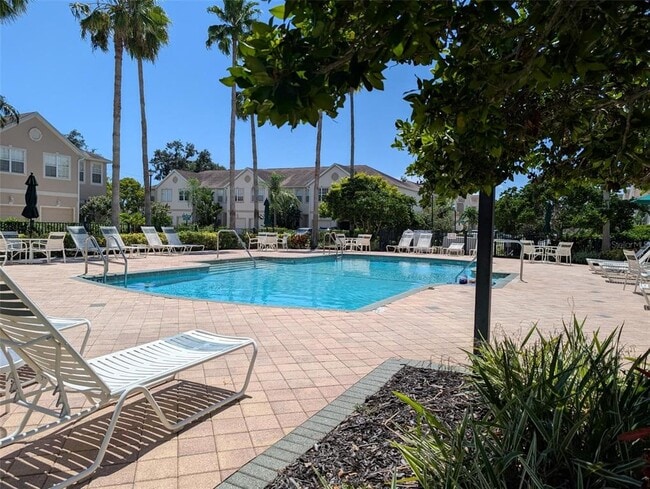 Building Photo - 4004 Crabtree Ave