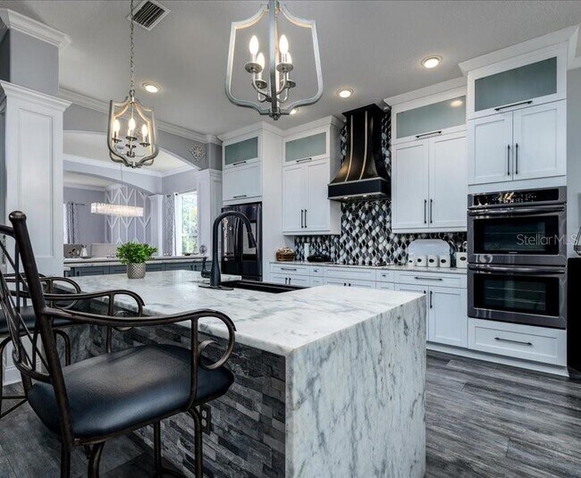 Building Photo - 10528 Bermuda Isle Dr