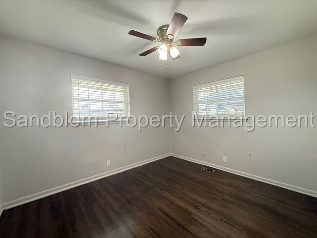 Building Photo - For Lease | Lortondale | $1600 Rent