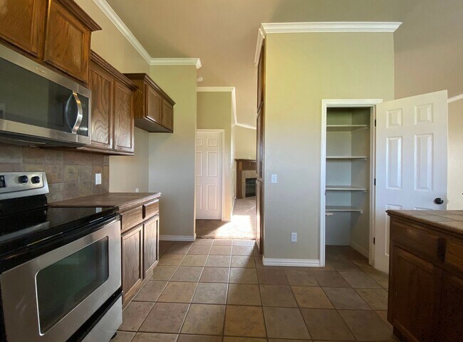 Building Photo - First Month Free!  Freshly Remodeled - New...