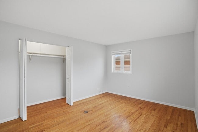 Building Photo - 8912 Windsor Ln