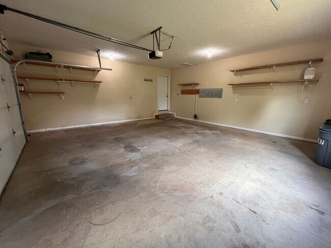 Building Photo - LARGE 4/3 with so much to offer! Waynesville School District