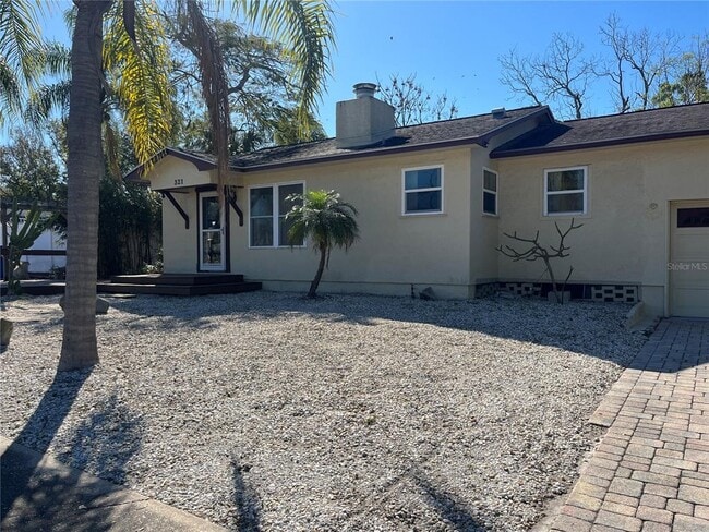 Building Photo - 321 San Jose Dr