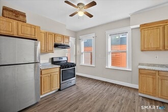 Building Photo - 82 Gilbert St