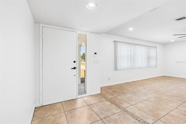 Building Photo - 269 Algiers Dr