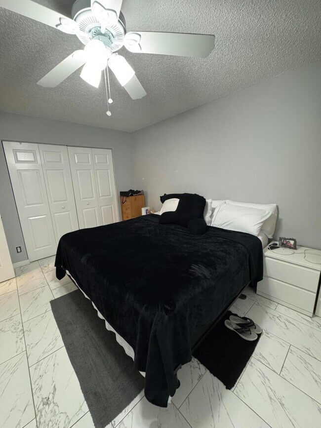 Building Photo - 3265 NW 102nd Terrace