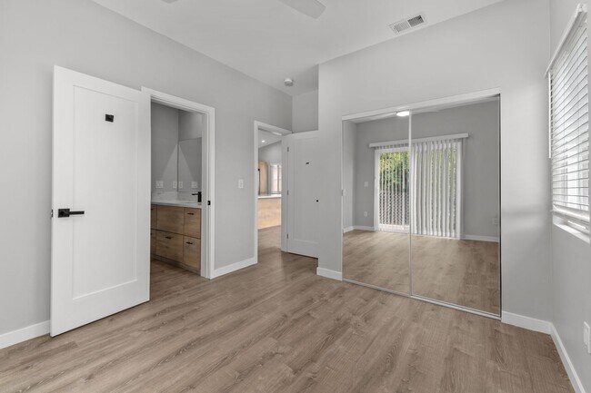 Building Photo - Overlooks SDSU!