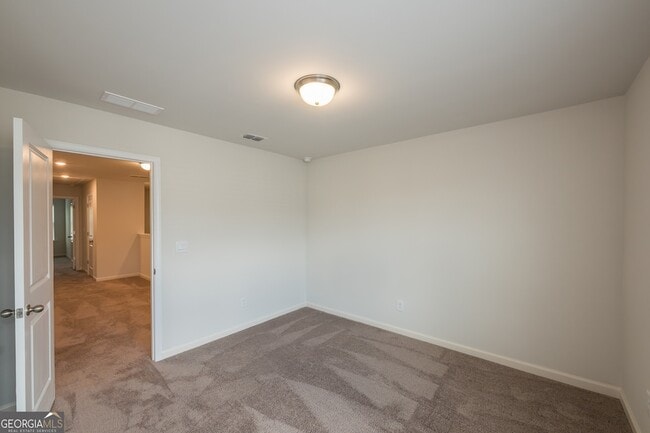 Building Photo - 1585 Villageside Ct