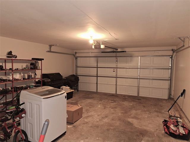 Building Photo - 316 N Heights Dr