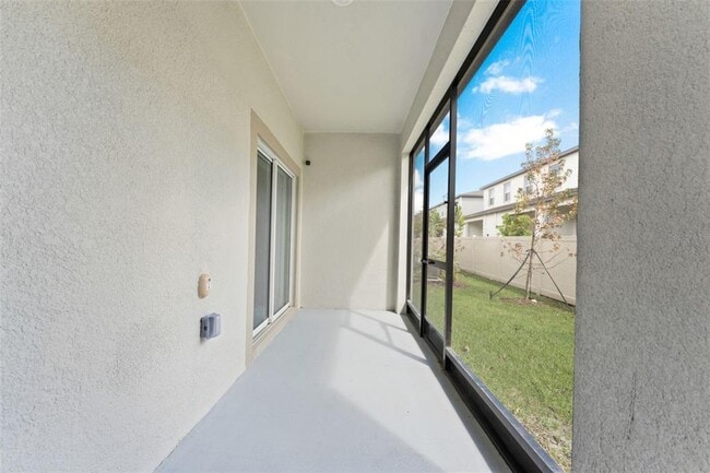 Building Photo - 10220 Honey Hammock Wy