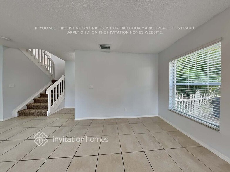 Building Photo - 7549 Lake Placid Ct