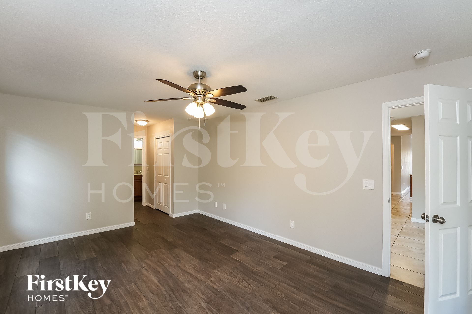 Building Photo - 4637 Antioch St