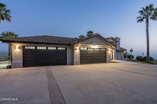 Building Photo - 3095 Palo Verde Cir