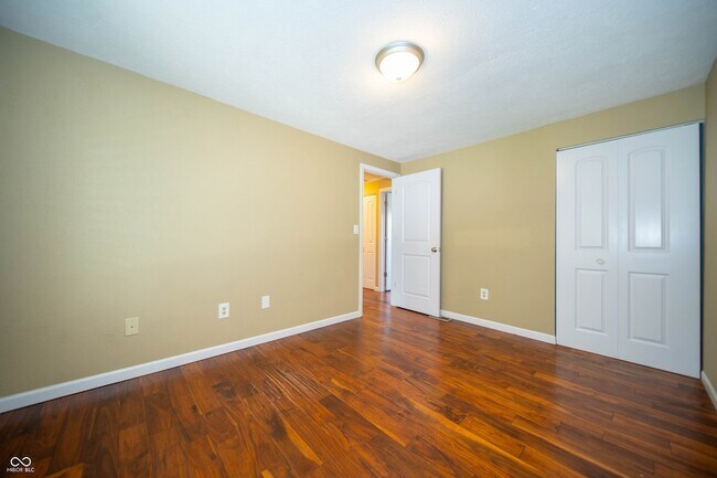 Building Photo - 8307 Castle Farms Rd