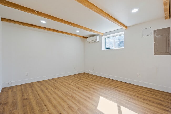 Building Photo - 2620 S 227th Pl