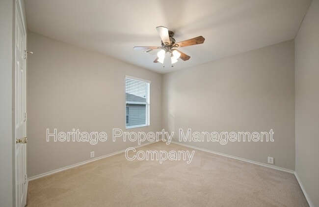 Building Photo - 5125 Knollwood