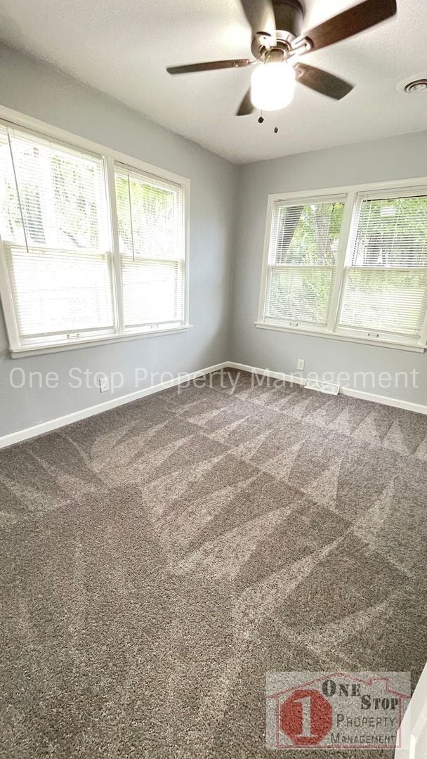 Building Photo - Beautiful 4 Bedroom 2 Bathroom Home in Kan...