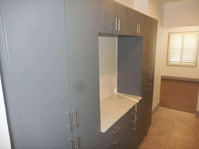 Building Photo - 3704 Bliss Ave