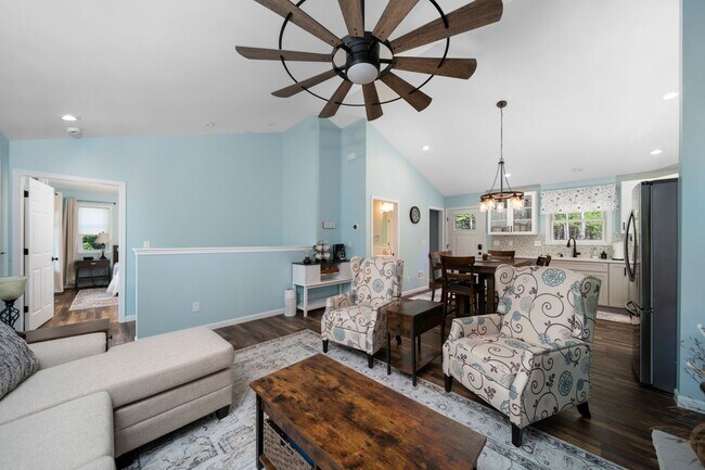 Building Photo - May & June Furnished Extended Stay Rental