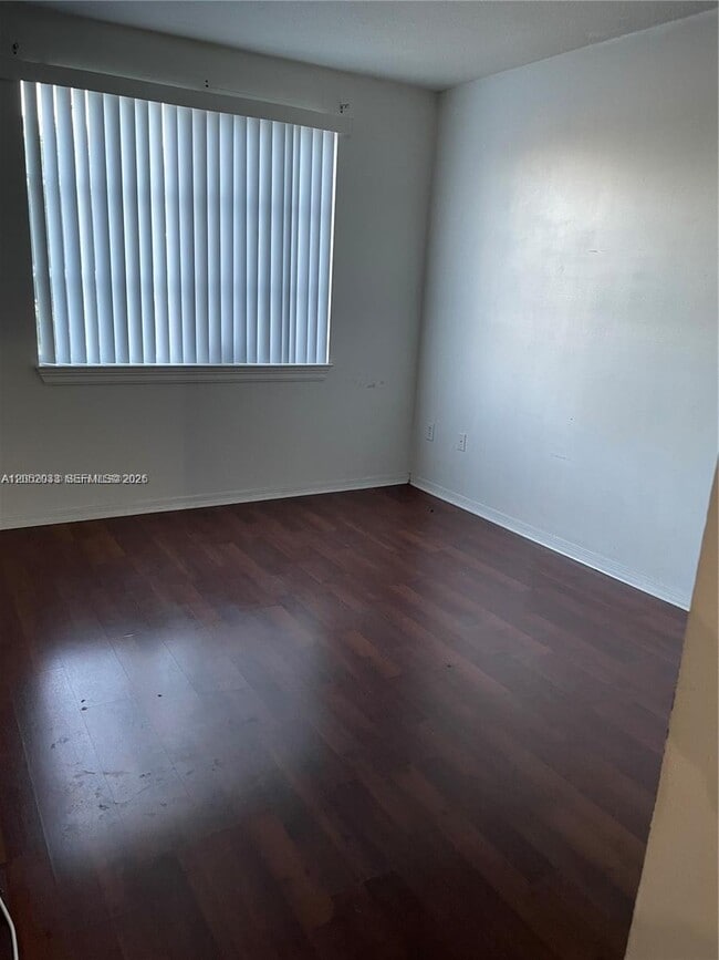 Building Photo - 6861 SW 44th St